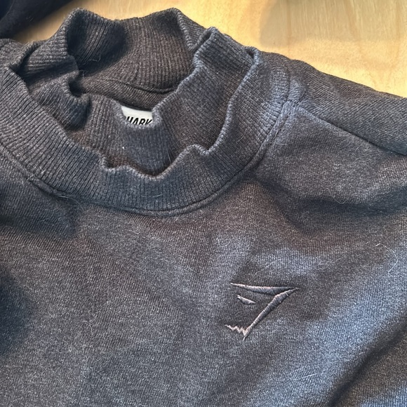 Crop gymshark sweater charcoal - Picture 3 of 3